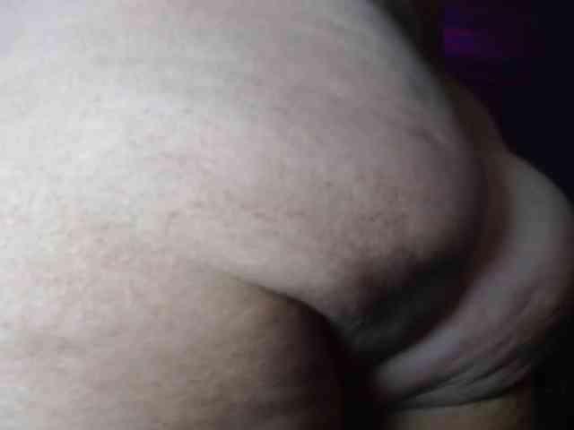 Modelo: April_XO