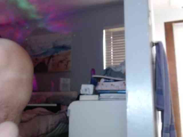 April_XO webcam