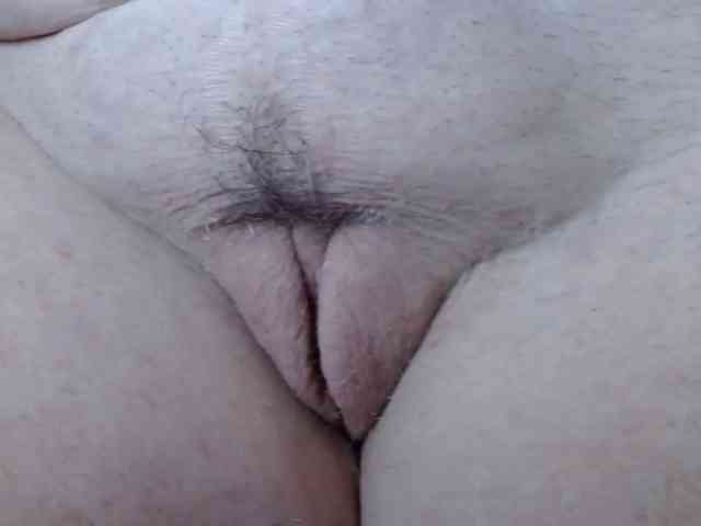 Modelo: April_XO
