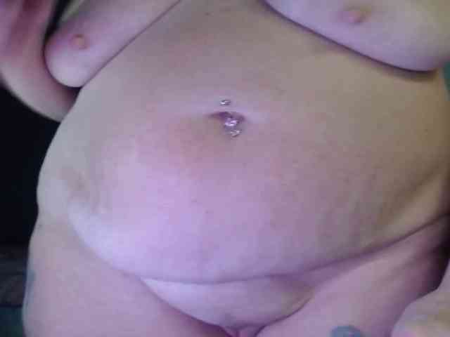 April_XO webcam