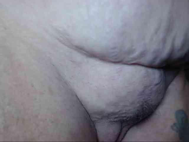 Modelo: April_XO