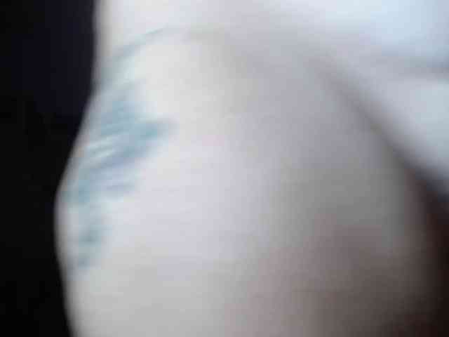 April_XO webcam