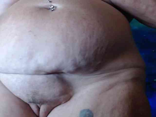 Modelo: April_XO