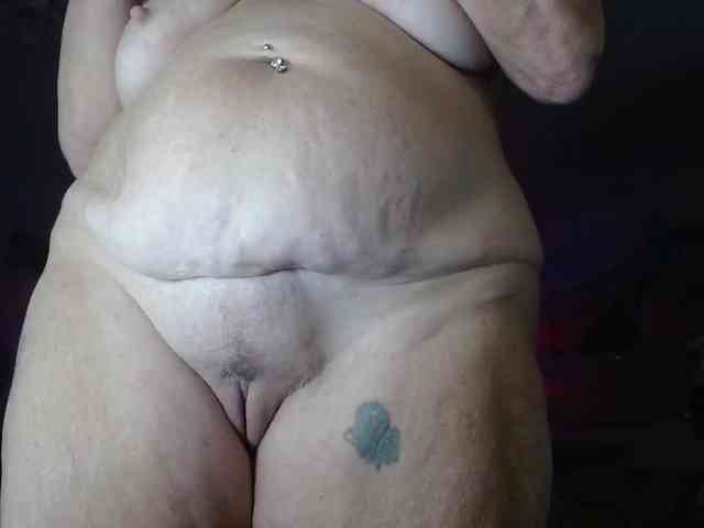 Modelo: April_XO