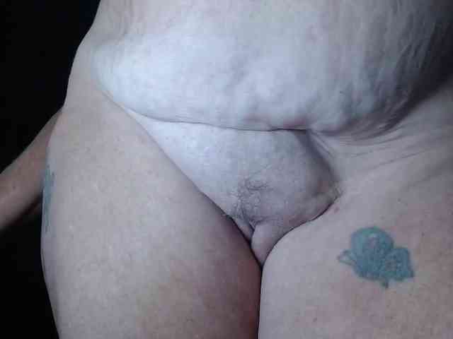 April_XO