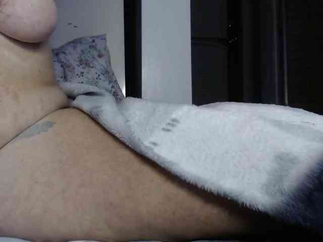 April_XO