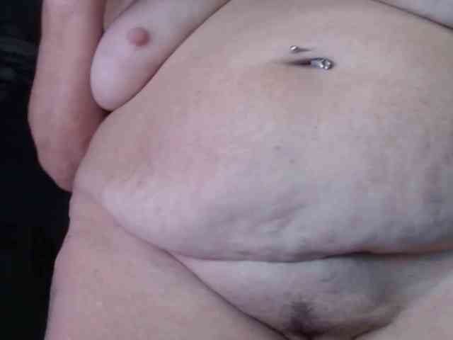 April_XO webcam