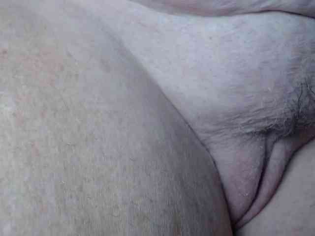 Modelo: April_XO