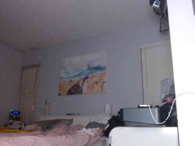 April_XO webcam
