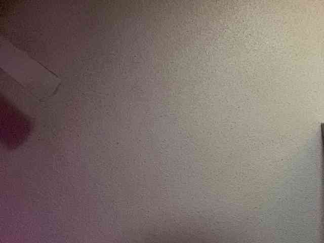 April_XO webcam