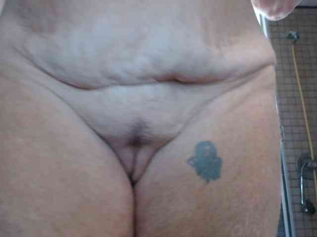 Modelo: April_XO