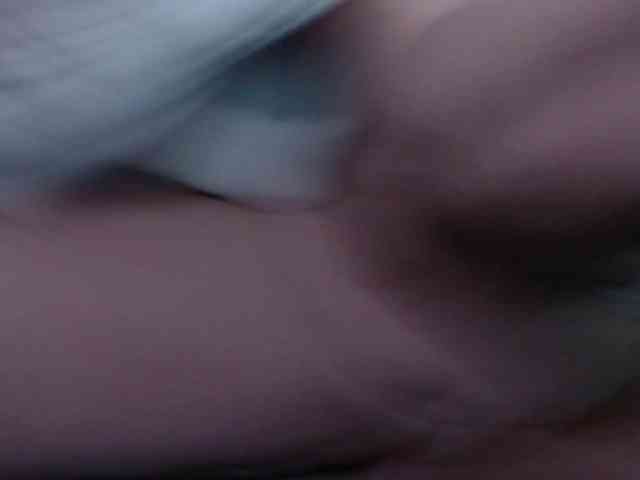 April_XO webcam