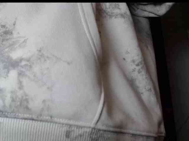April_XO webcam