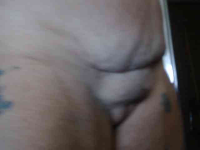 Modelo: April_XO