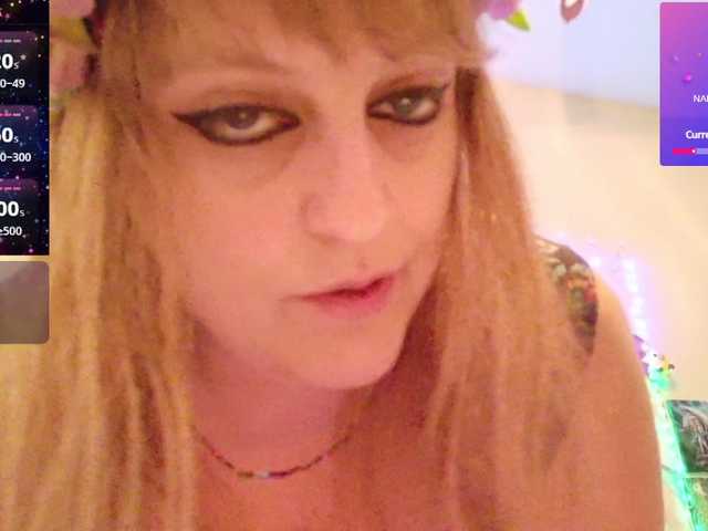 BabyZelda live webcam show