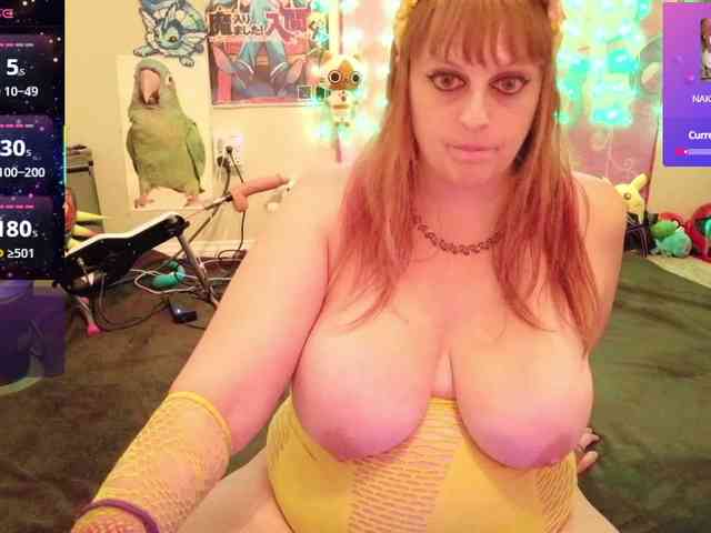 BabyZelda webcam
