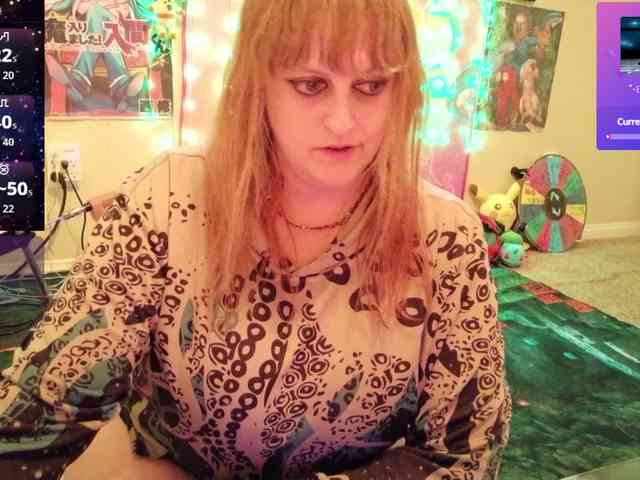 BabyZelda webcam
