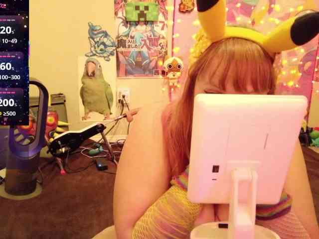 BabyZelda webcam