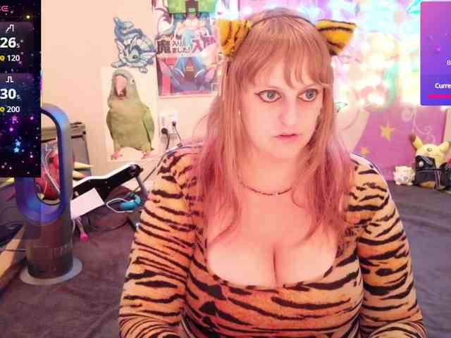 BabyZelda webcam