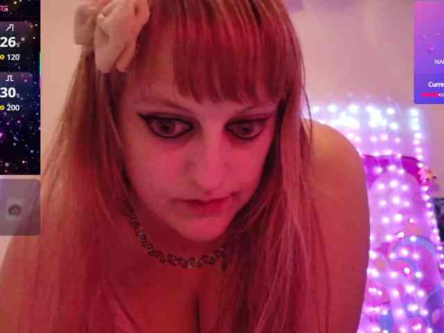 BabyZelda webcam