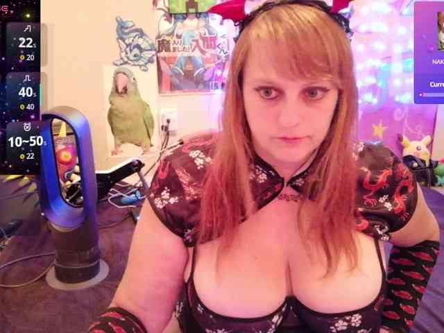 BabyZelda webcam