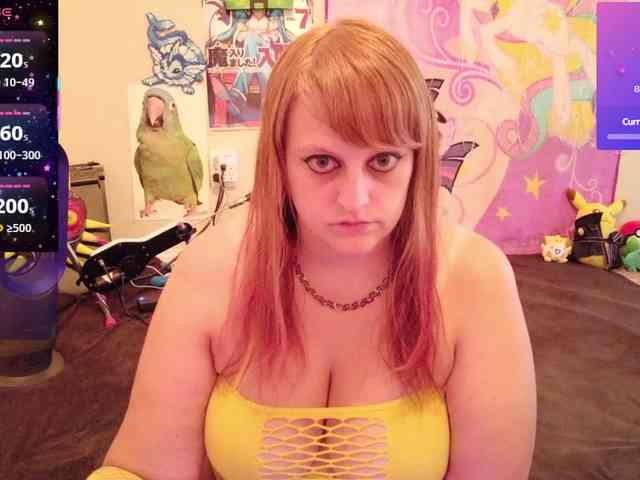 BabyZelda webcam
