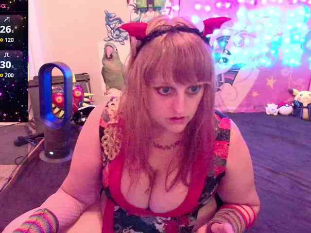 BabyZelda webcam