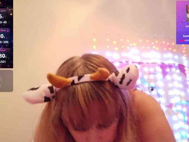 BabyZelda webcam