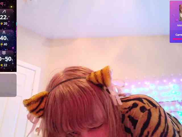 BabyZelda webcam