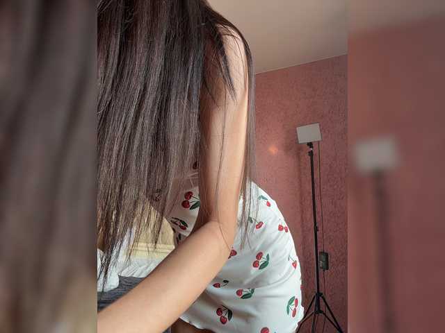 Enchantressss live webcam show