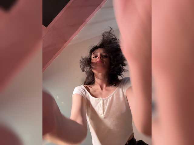 enchantressss live cam on BongaCams