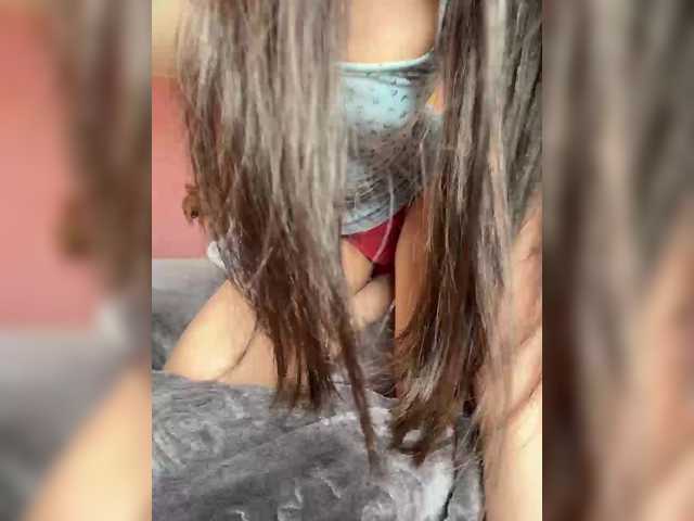 enchantressss live cam on BongaCams