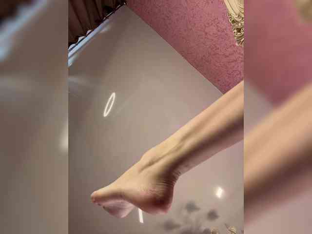 Enchantressss webcam