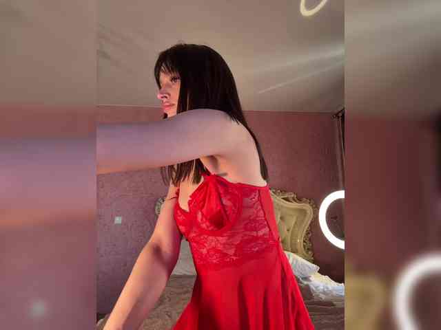 Модель: enchantressss