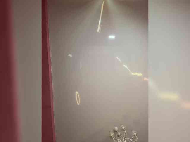 Модель: enchantressss