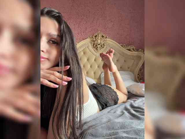 Enchantressss webcam
