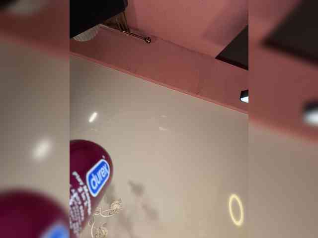 Enchantressss