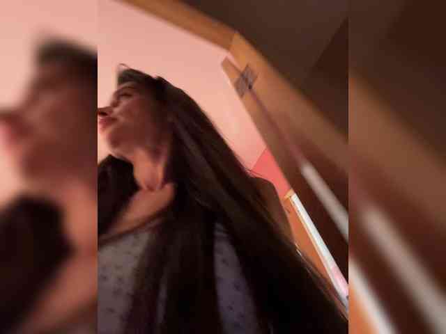 Enchantressss webcam