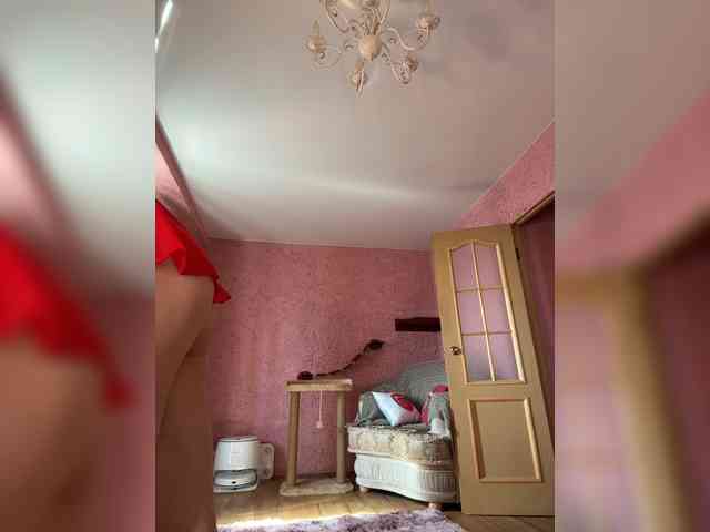 Модель: enchantressss