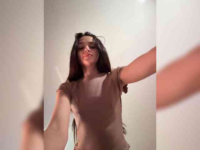 Enchantressss webcam