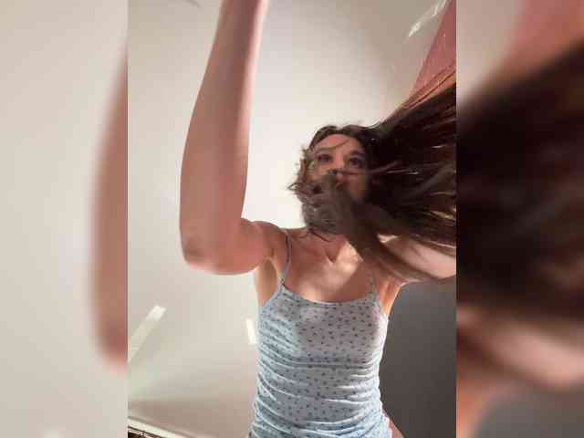 Enchantressss webcam
