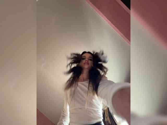 Modèle: enchantressss