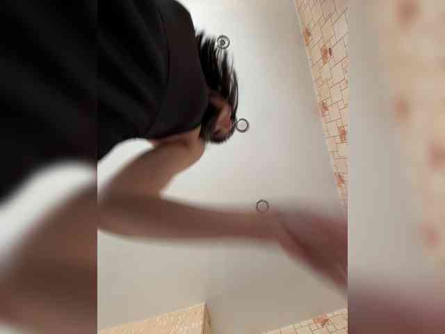 Модель: enchantressss