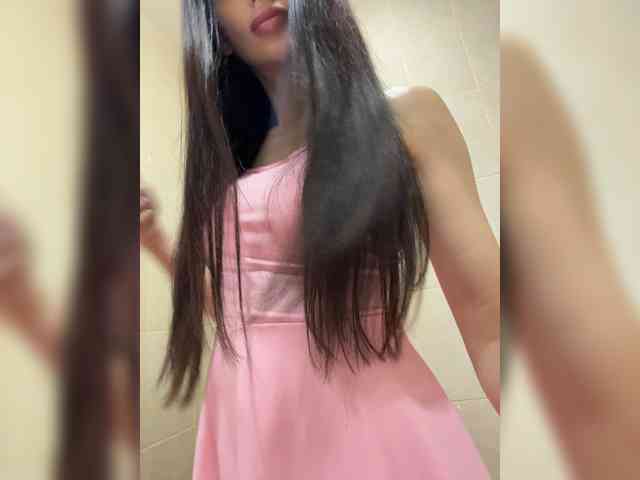 Модель: enchantressss