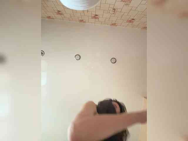 Модель: enchantressss