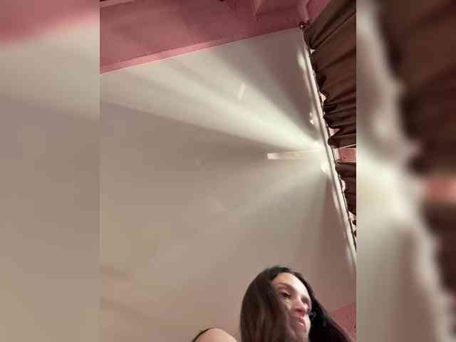 Enchantressss webcam