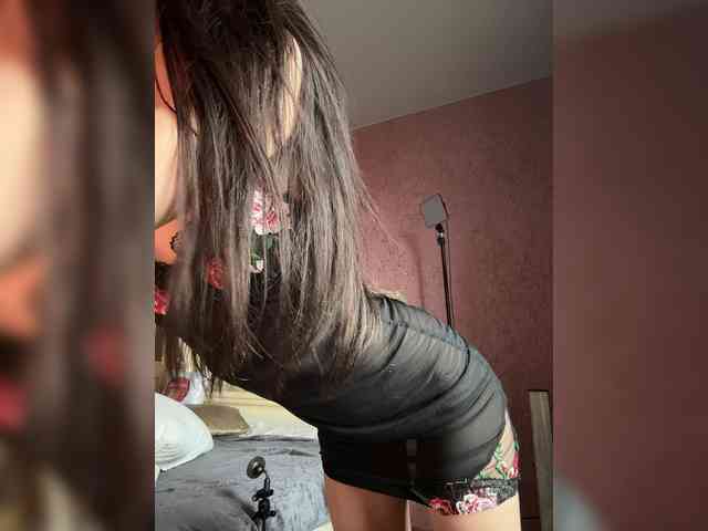 Модель: enchantressss