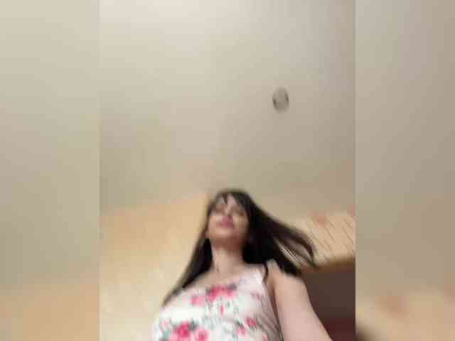 Enchantressss webcam