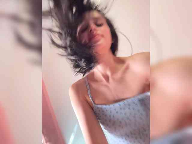 Enchantressss webcam