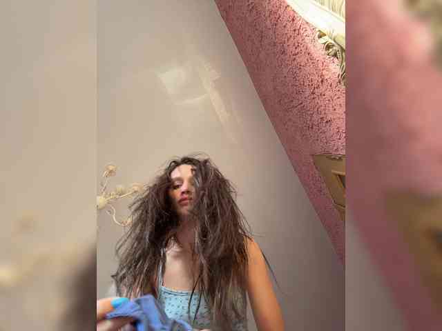 Enchantressss webcam